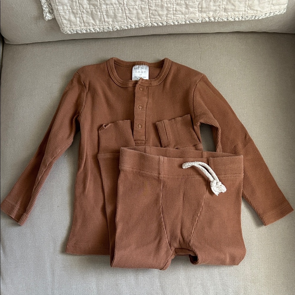 Mebie Baby Brown Ribbed Kids Pajama Set